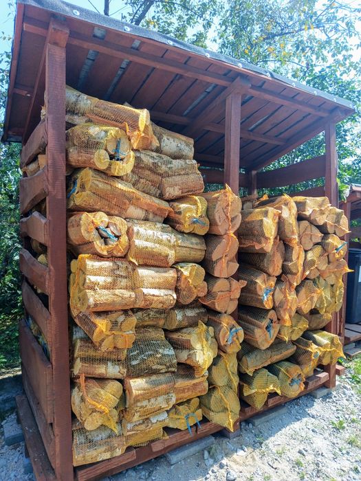 Drewno workowane. Opał. Cena za worek. Możliwość transportu.
