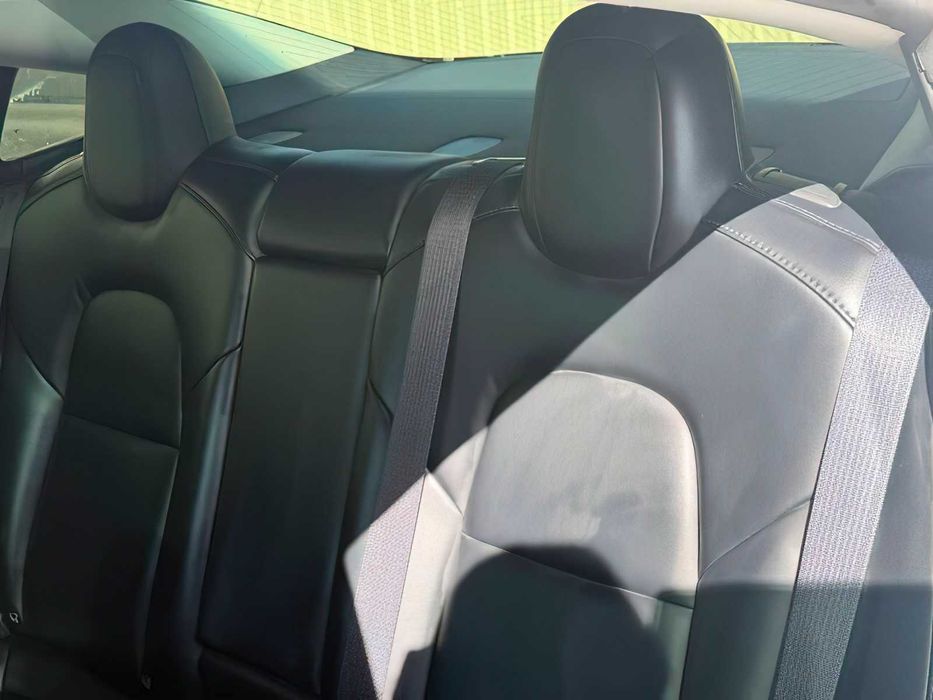 Tesla Model 3 Performance      2020