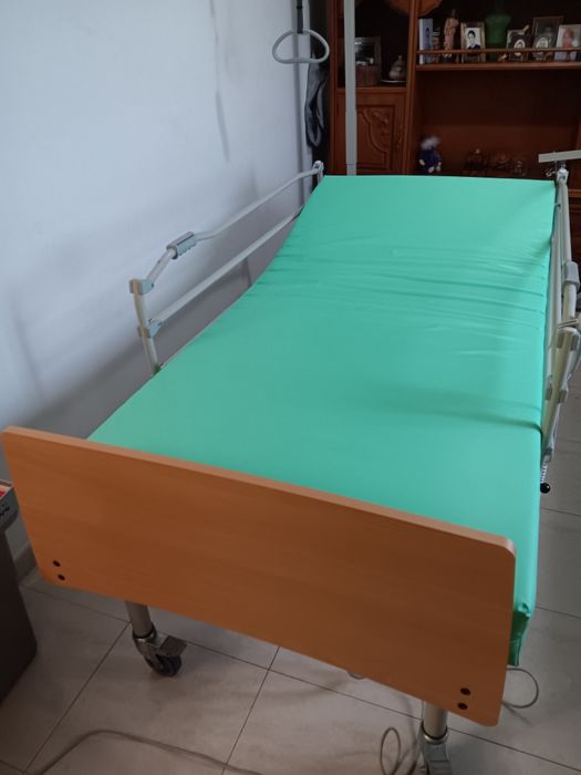 Cama  articulada + colchão