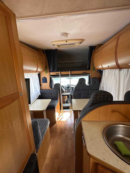 Auto Caravana Riviera