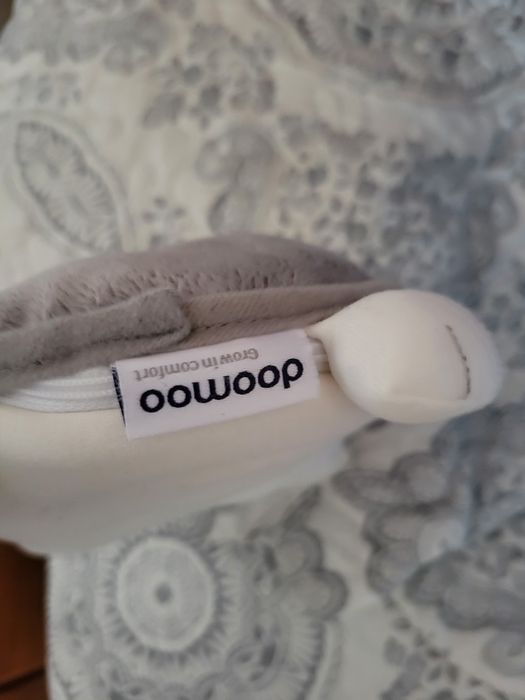 Almofad Bebé anti-colicas doomoo snoogy