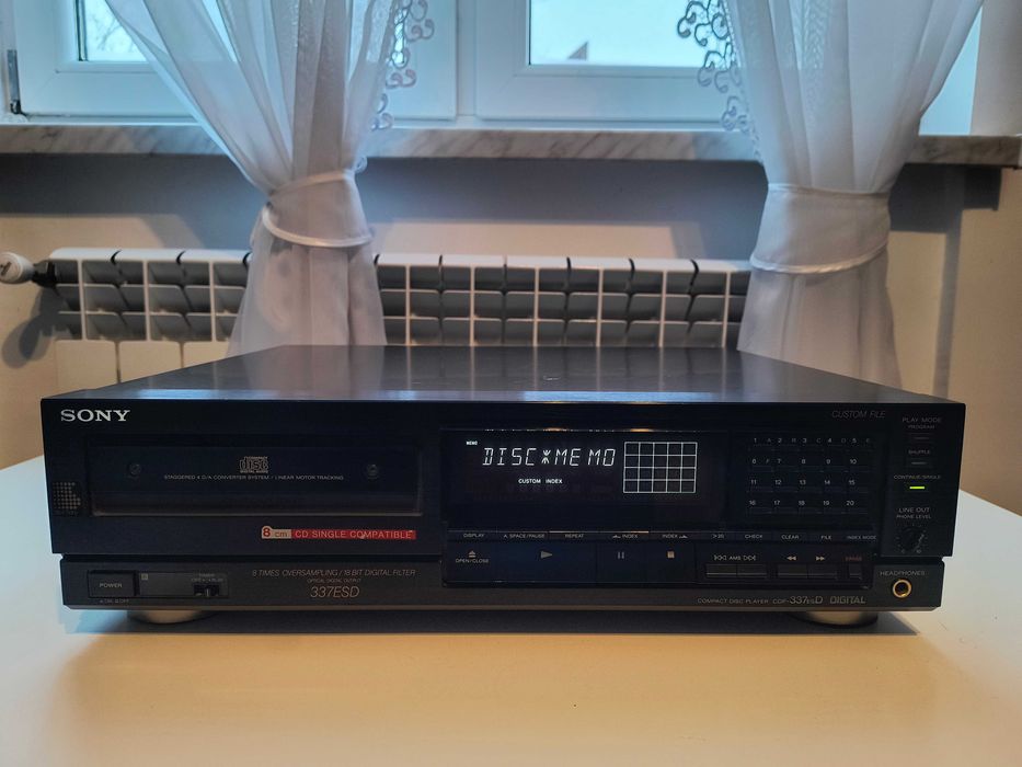 Sony CDP-337 ESD + pilot