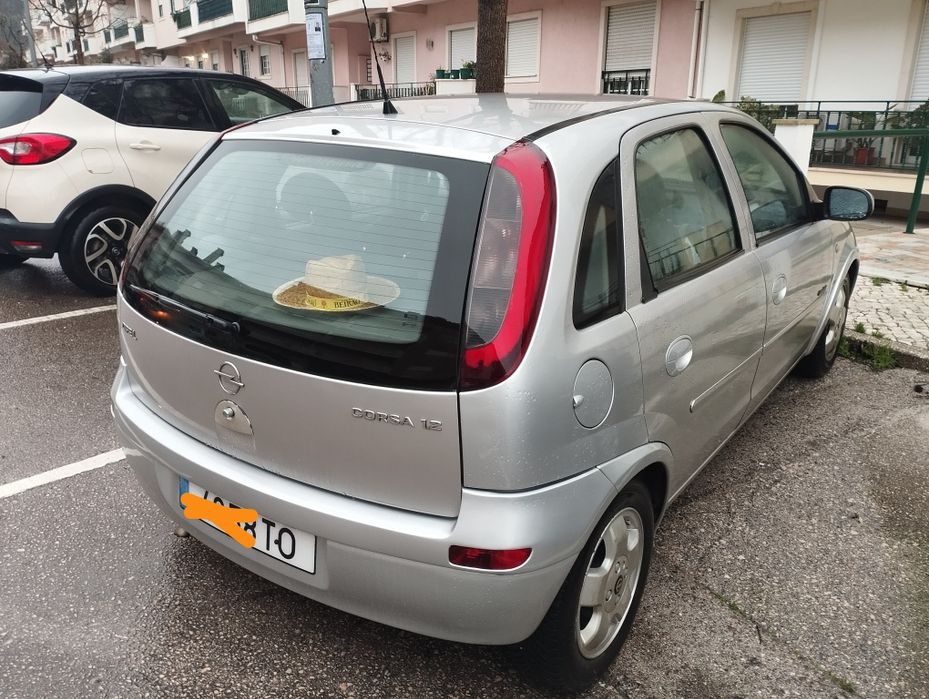Opel Corsa 1.2 a gasolina