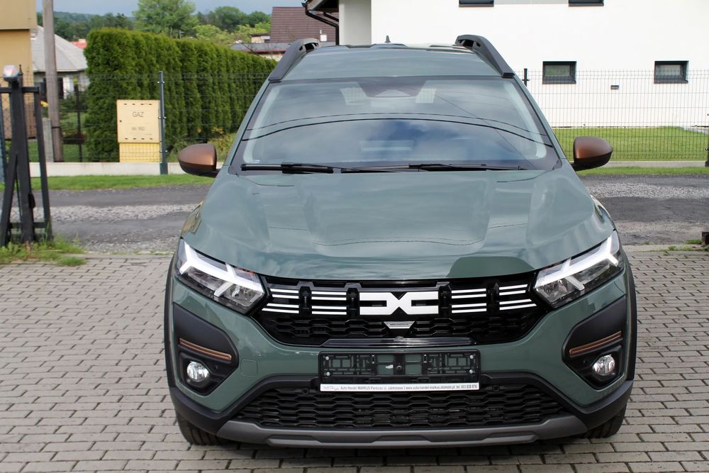Dacia Jogger LPG STAN BARDZO DOBRY bardzo dobre wyposażenie 22 tyś km 1000 cm.