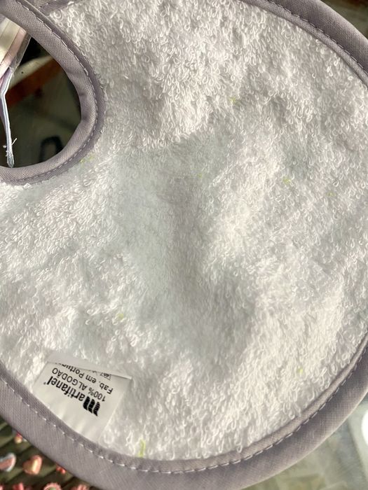 Babete para bebé - 100% algodão (novo)