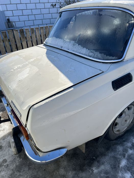 Продам Москвич 2140