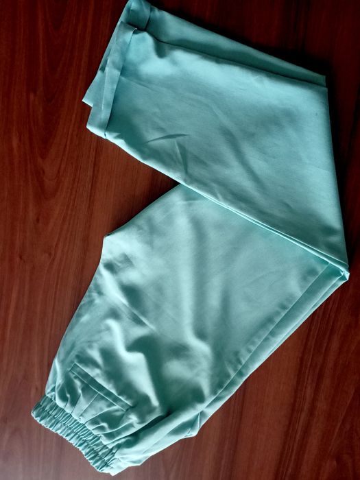 Spodnie letnie z Sinsay