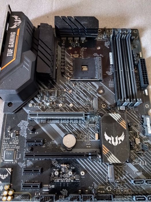 Геймерська материнська плата з чипсетом AMD B450 (AM4) Asus TUF Gaming B-450 Plus II