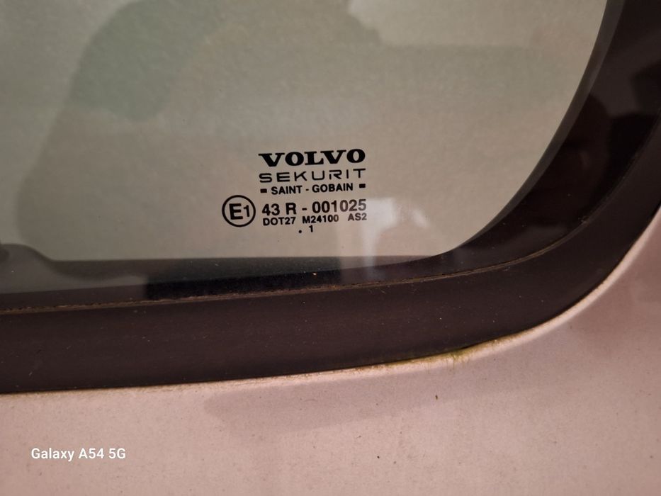 Volvo s60 I drzwi lewe tył 426-26