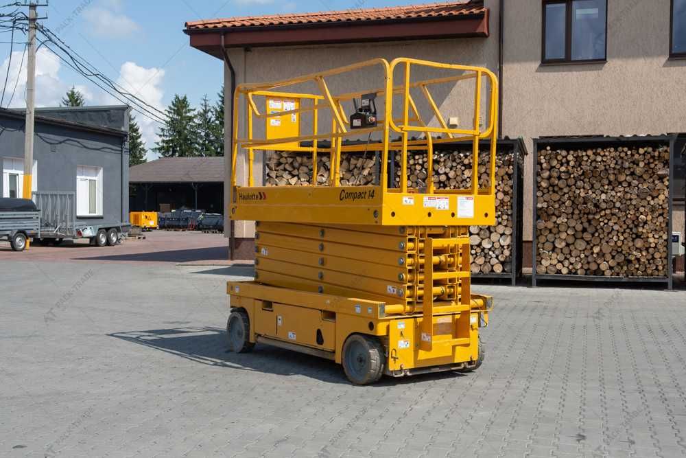 Оренда колінчатих та ножичних підіймачів від 10 до 32 метрів.