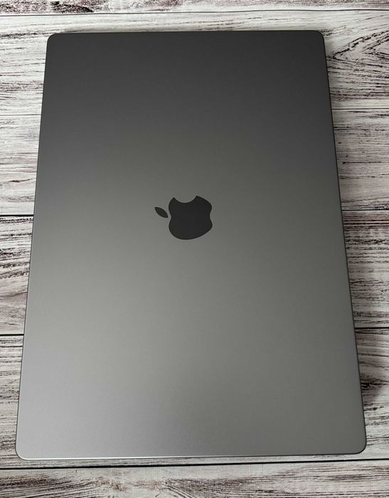 Apple MacBook Pro 16’ 2021 M1 Pro/32Gb/512Gb Space Gray