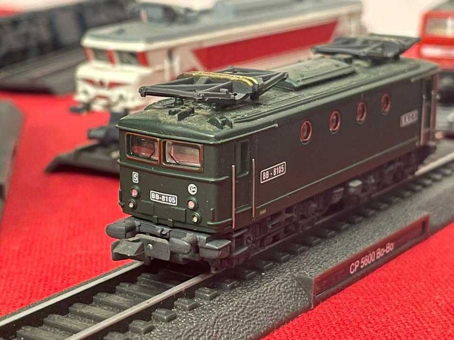 Carruagens e locomotivas - Miniaturas Escala N (1:160)