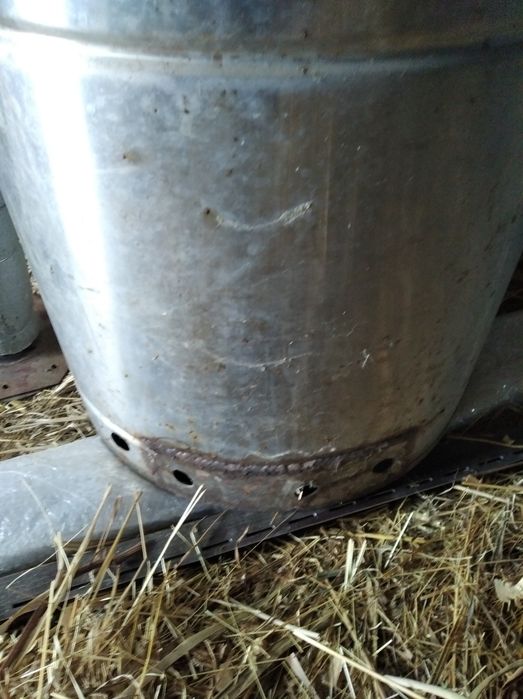 Нержавіюча ємність