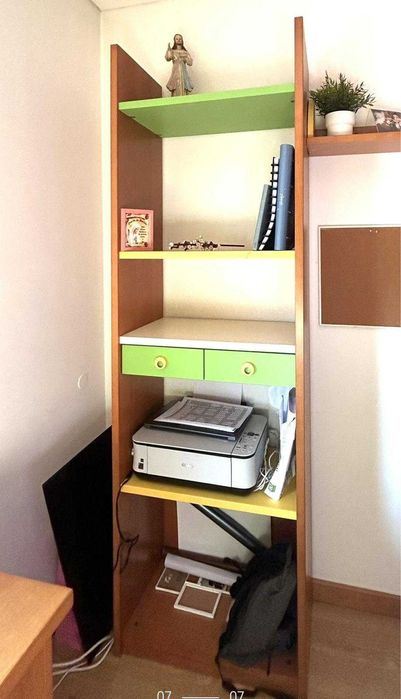 Mobília de quarto de solteiro