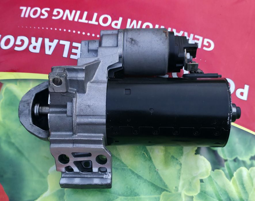 Rozrusznik BMW 2.0d N47 E87 E90 E60 8570238