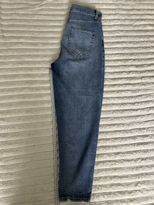Джинси mom fit 42