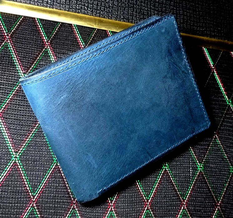 Синий классический кожаный кошелёк портмоне бумажник гаманець