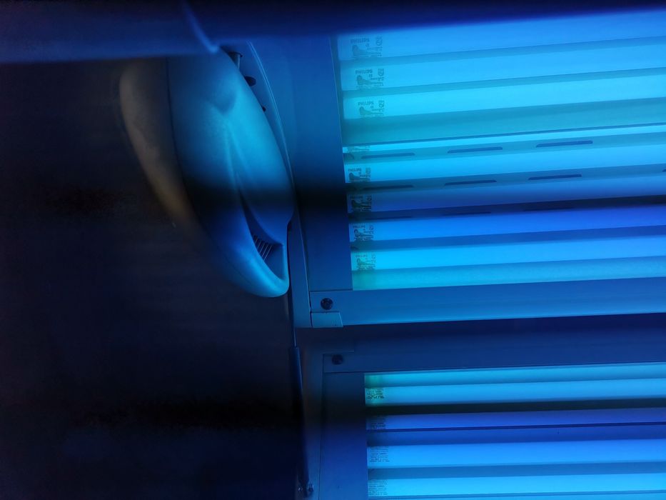 Solário marca:LUMINA