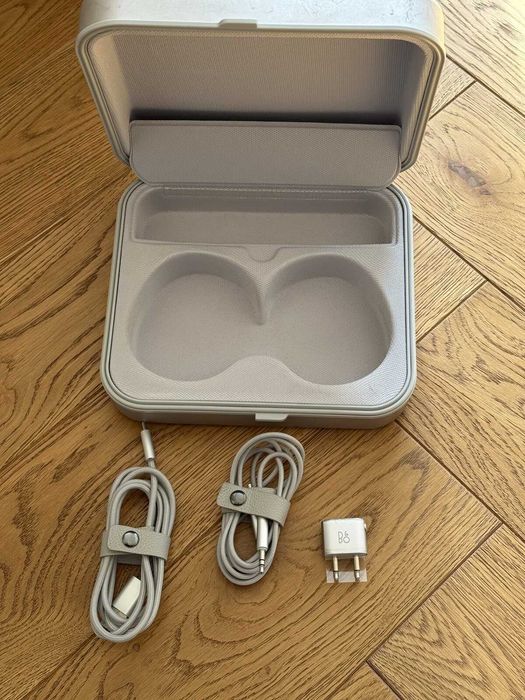 Навушники Bang & Olufsen Beoplay H95 Silver чудовий стан, фірмовий кейс