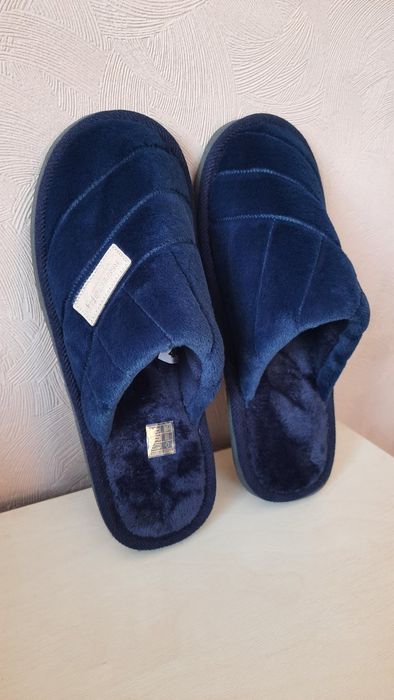 Нові чоловічі капці! Теплі чоловічі тапочки!