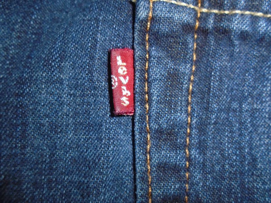 Джинсы Levis 562 USA W32 L32