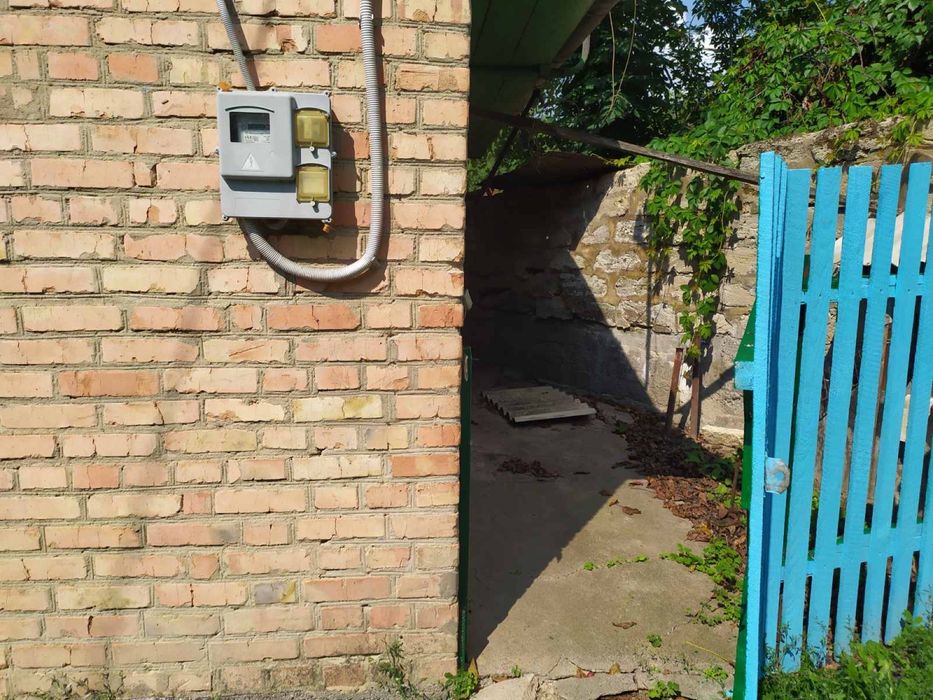 Продам сарай / гараж / підсобне приміщення