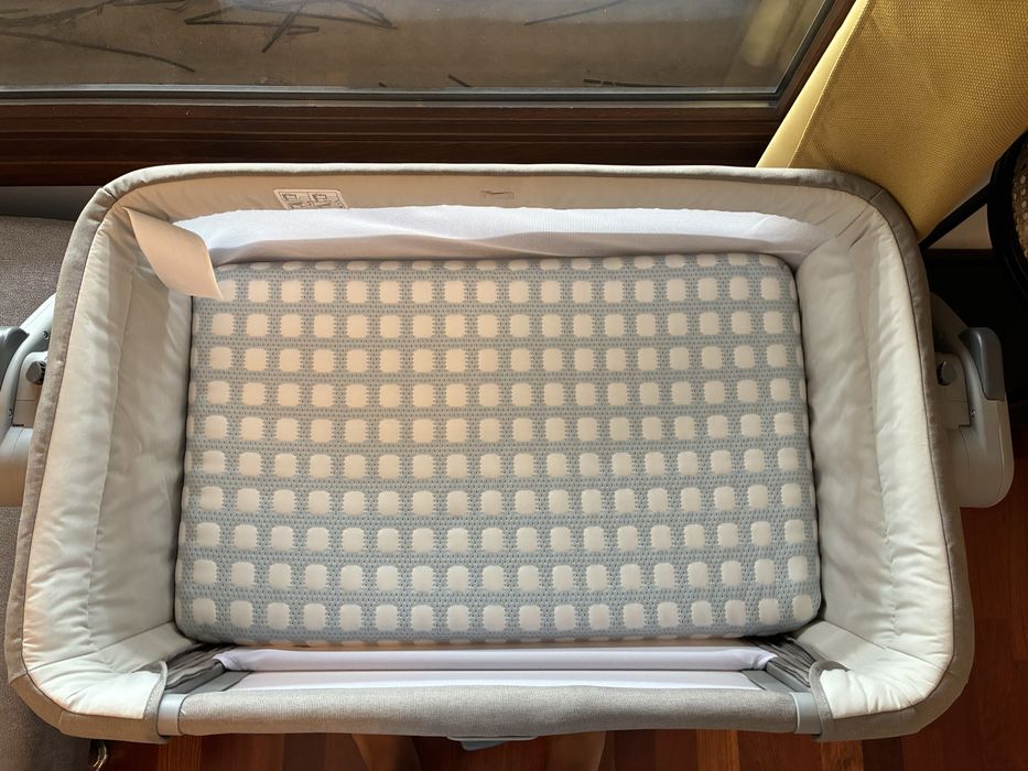 Berço de co-sleeping Chicco Next2Me + colchão Ecus Care Ultimate — NUNCA USADO — 125 €