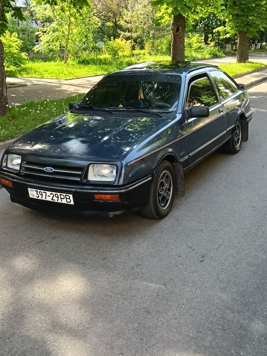 Ford Sierra 1,8 купе