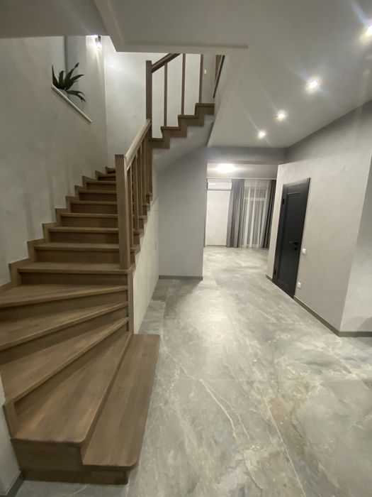 Оренда дуплексу біля Бістро Пекаря, Буча. Газ, камін, генератор!