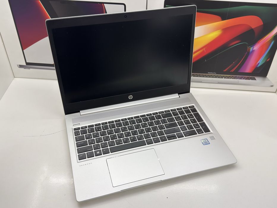 HP ProBook 450 G6 | I3-8145U | 8 GB DDR4 | 256 SSD | 15.6 FullHD IPS