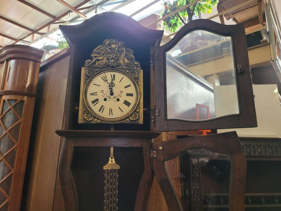 Relógio de pendulo com funcionamento a corda - A trabalhar se