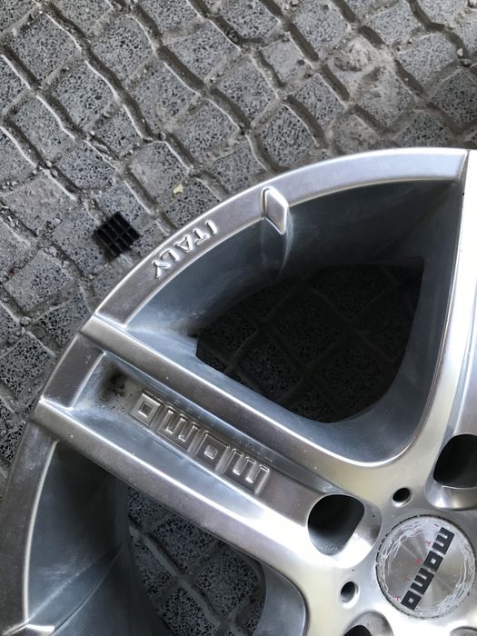 Jantes MOMO ITALY 17