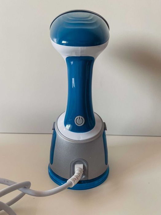 Máquina de Engomar a Vapor UFESA GS1700