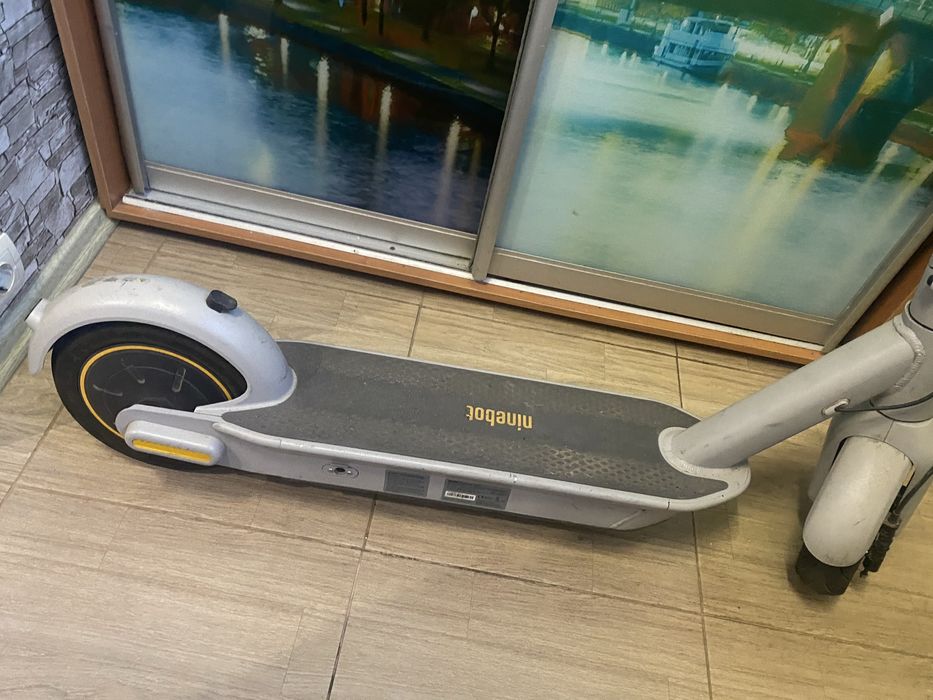 Продам Ninebot max g30