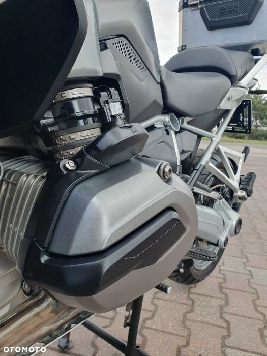 BMW r 1200 gs/rt/rs/r '13-17r OSŁONA przewodu zaplonowego górna LEWA