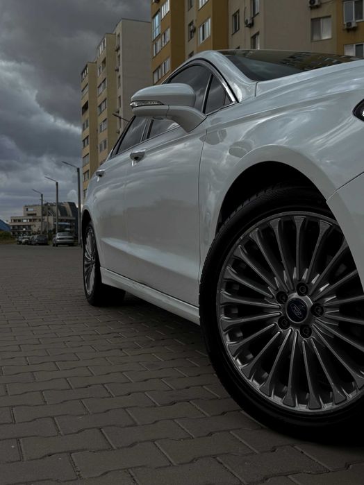 Ford Fusion Titanium