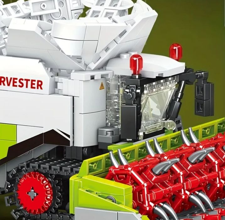 Конструктор комбайн Harvester 920 блоков Lego  CLAAS  Lexiion 8700