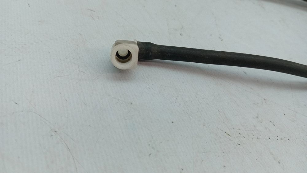 Haste / braço de escova limpa vidros frente direita VOLVO V60 II Cross