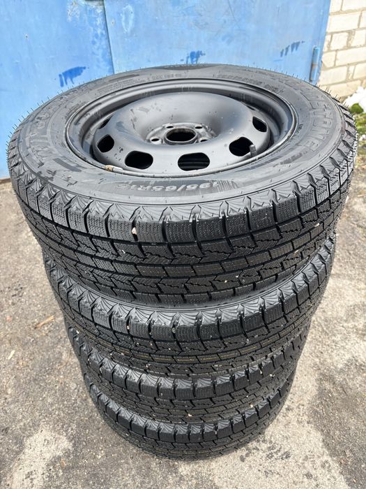 ОРИГІНАЛ! Комплект колес, 195/65 R15