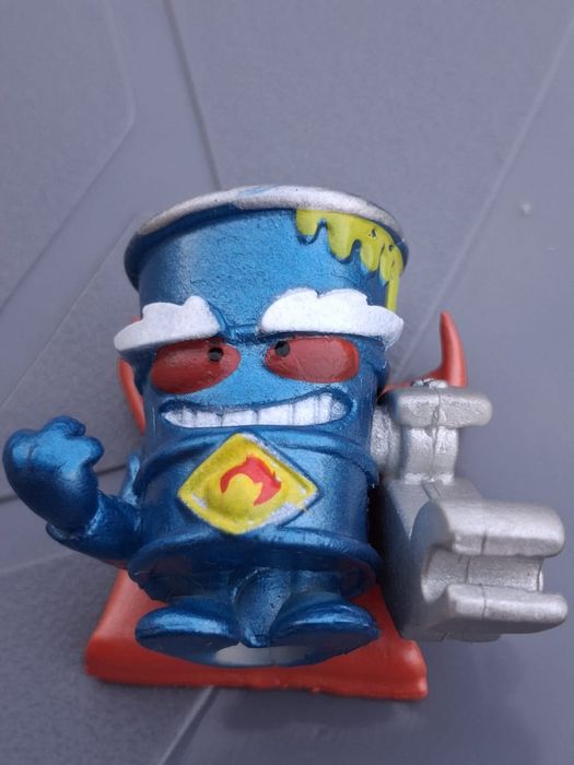 figurki super things