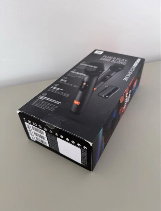 Microfones Bluetooth JBL como novos