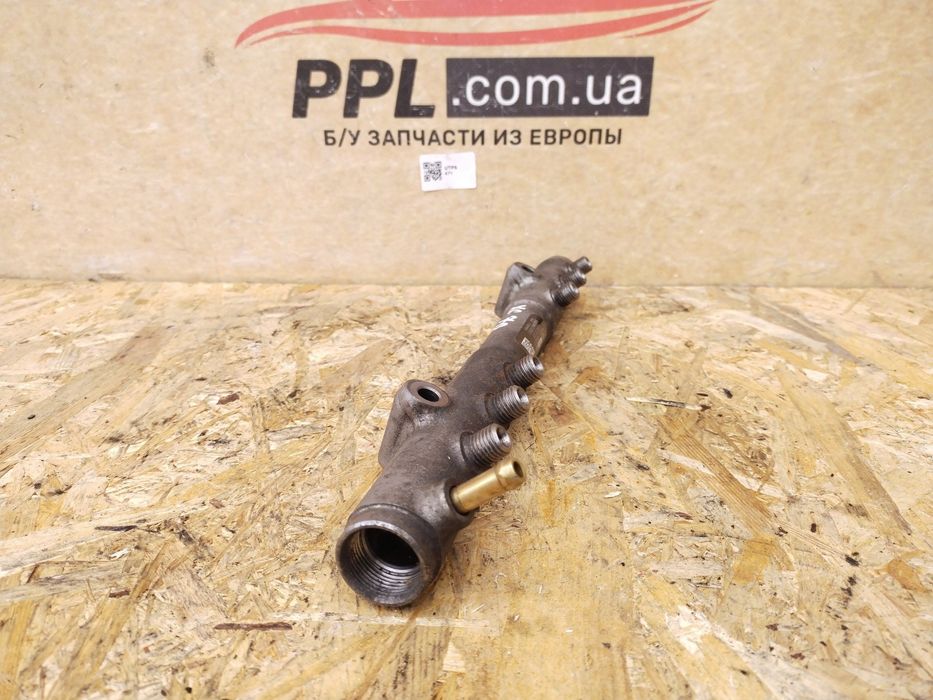 Volvo XC70 II 2007-2016 2.4 D V70 S80 Паливна рейка рампа 31259011