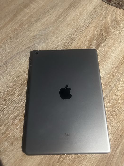 Apple ipad 9.7 (2017)