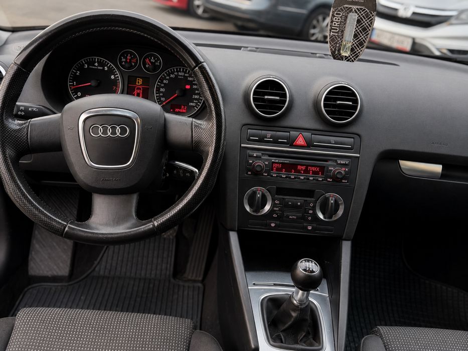 Audi A3 Sportback 1.6 Benzyna,Klimatronic, 6 biegów