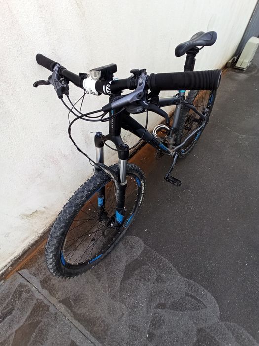 Bicicleta  Rockrider 8.1