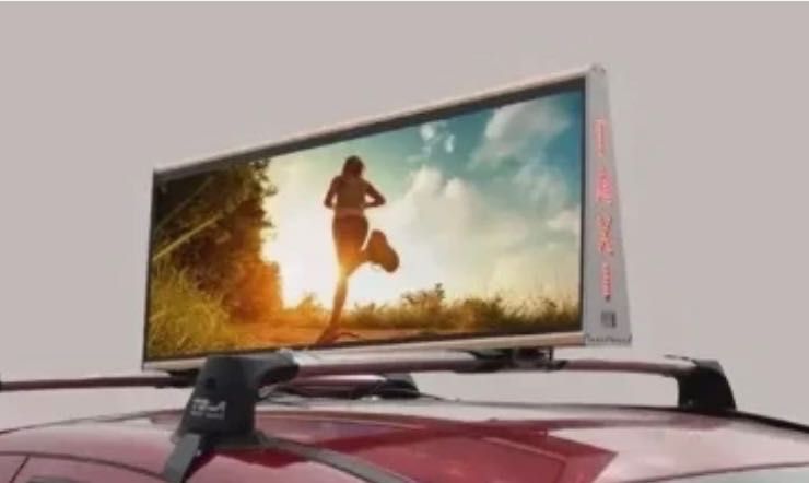 3 Wyświetlacze reklamowe LED