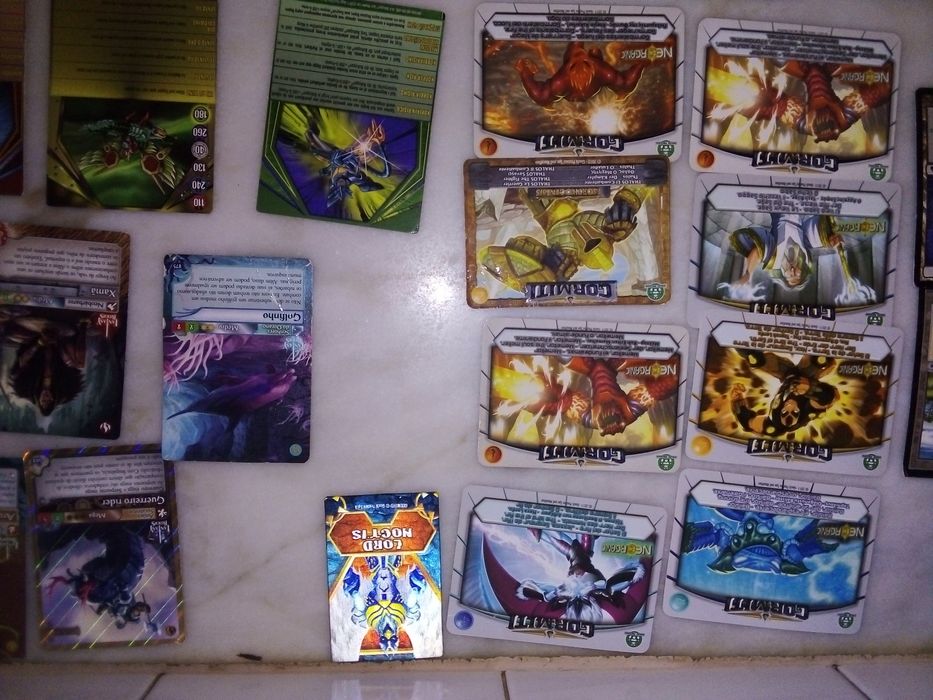 Conjunto de Cartas/Cromos/Coleccionáveis Diversos