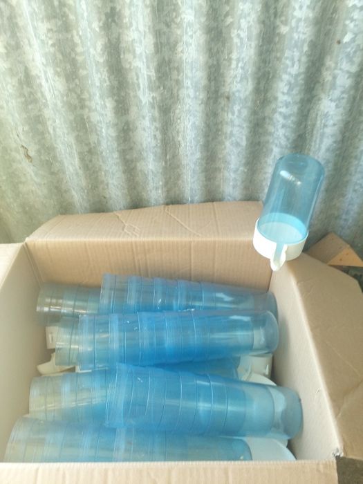 Ninhos  e bebedouros