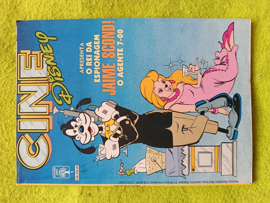 4 revistas BD - Cine Disney, Seleção Disney e + 2