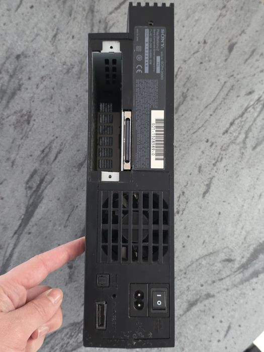 Playstation 2 + modchip + 3 gry